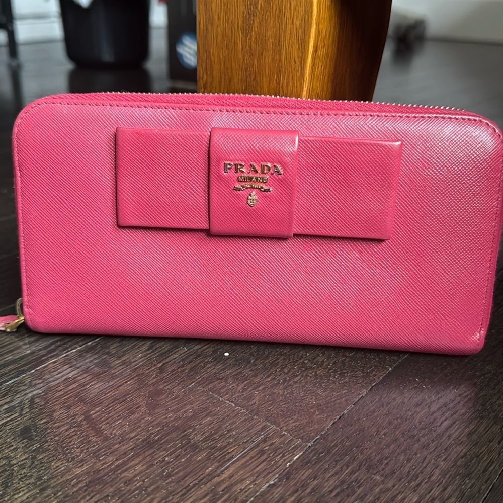Authentic PRADA Vintage Saffiano Fiocco Bow Leather Long Wallet Purse Pink